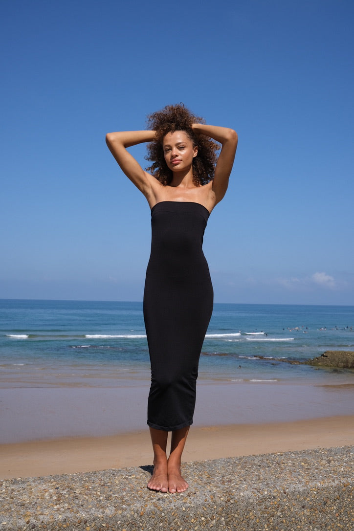 JOYOUS Bandeau Tube Dress | Black | Image 11