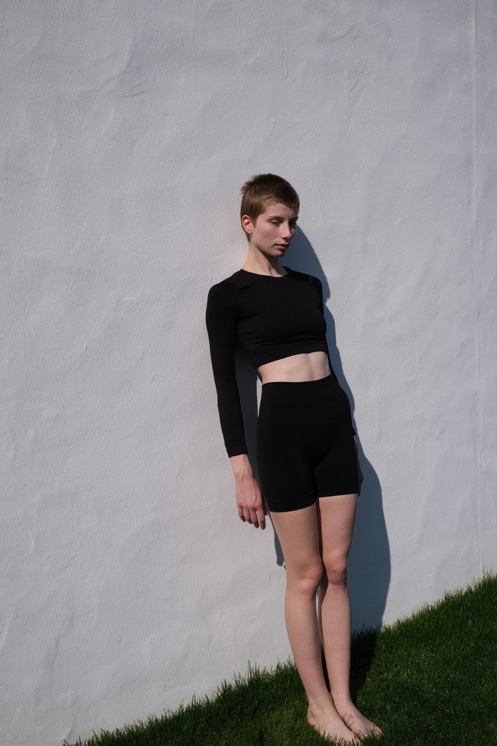 EVOKE Ribbed Long-Sleeve Crop Top | Black | Image 7