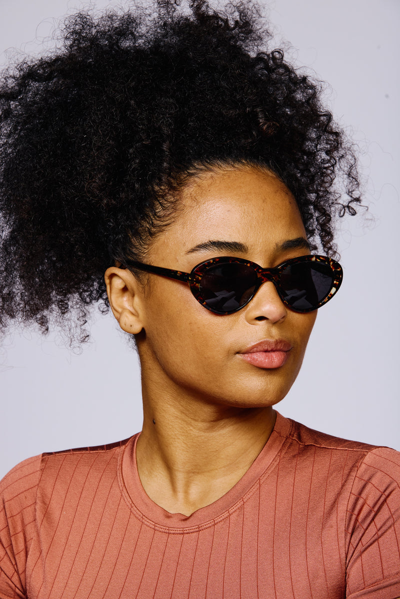 TURIN Sunglasses | Giraffe Tortoise Shell | Image 4