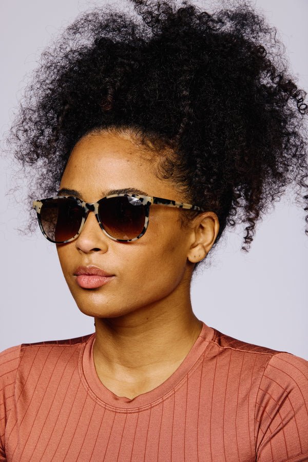 NEW YORK Sunglasses | Cream Tortoiseshell