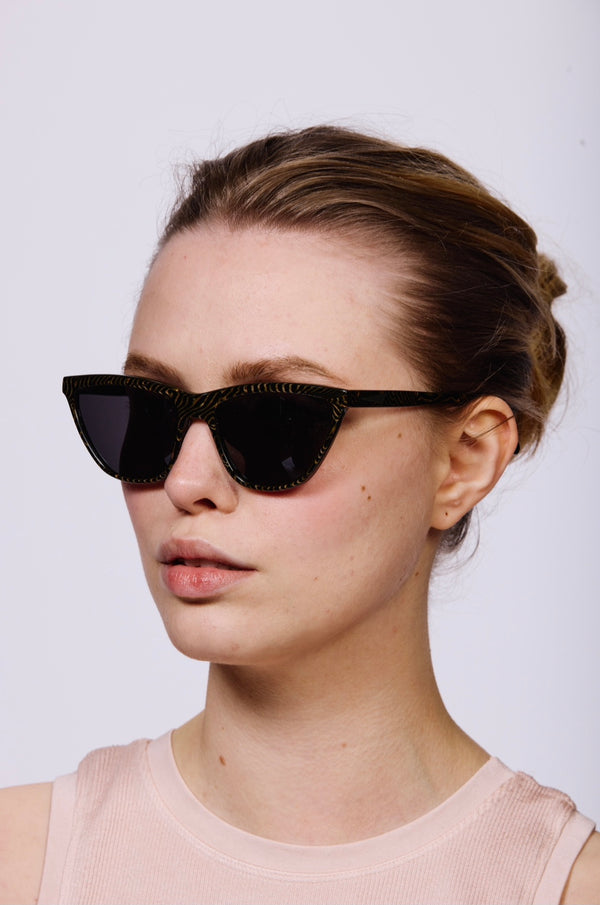 CAIRO Sunglasses | Tiger Eye | Image 2