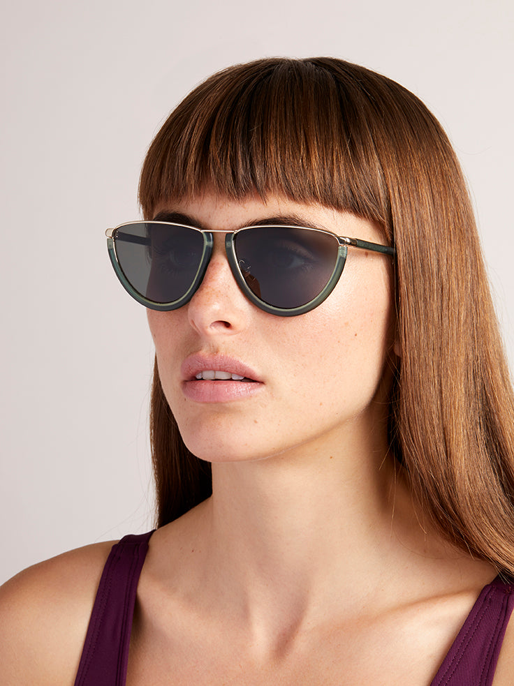 CAPE TOWN Sunglasses | Dark Green | Image 3