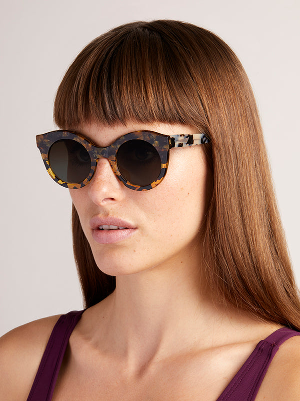 SAVANNAH Sunglasses | Amber Tortoiseshell | Image 2